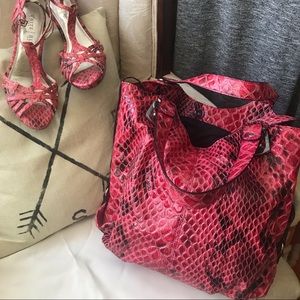 Pink (faux) Snake print Shoulder bag